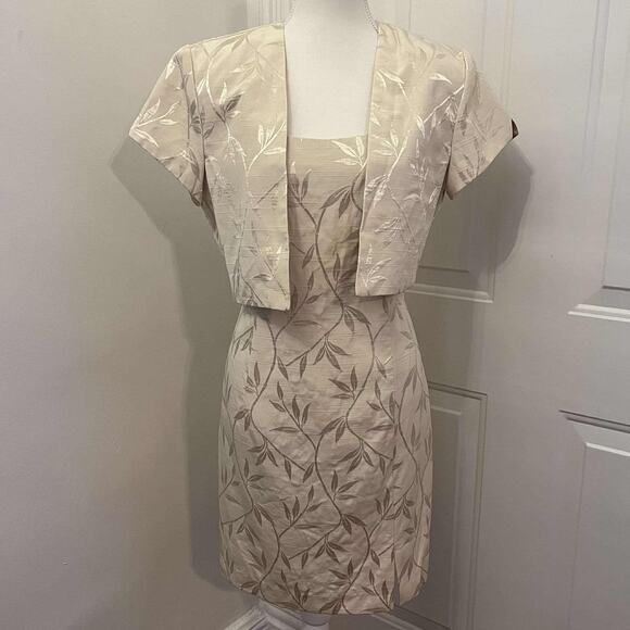 VTG 90's PJ Klein Cream Leaf Patterned 2 Piece Dress and Crop Jacket Size 10 - Picture 1 of 5